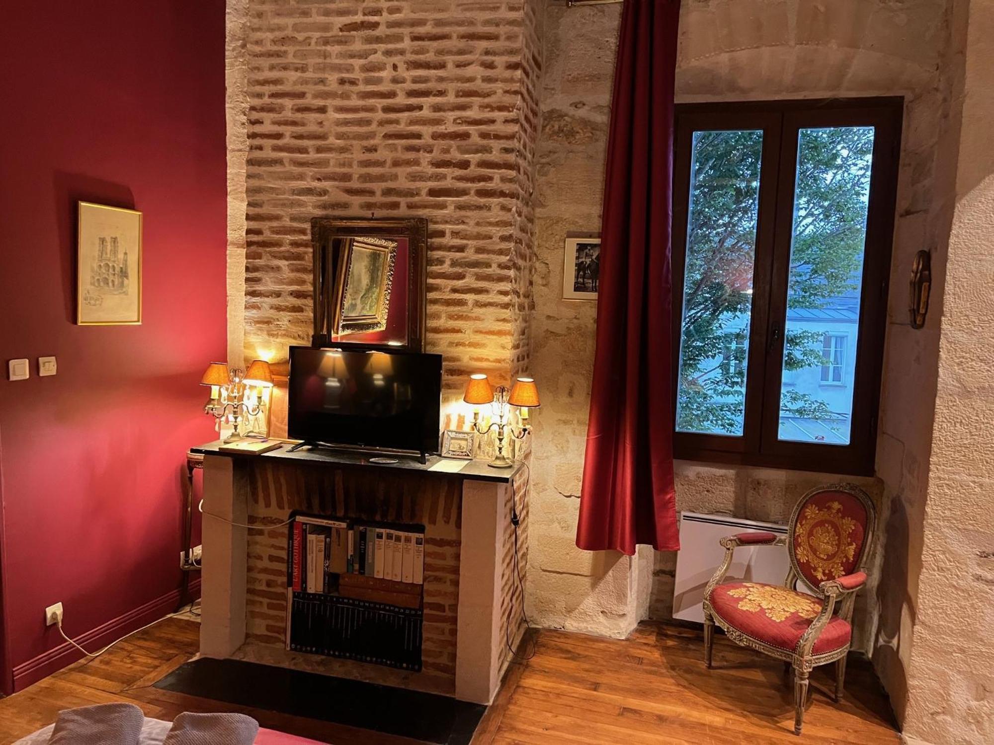 Apartmán Le Refuge Des Cordeliers Laon Pokoj fotografie