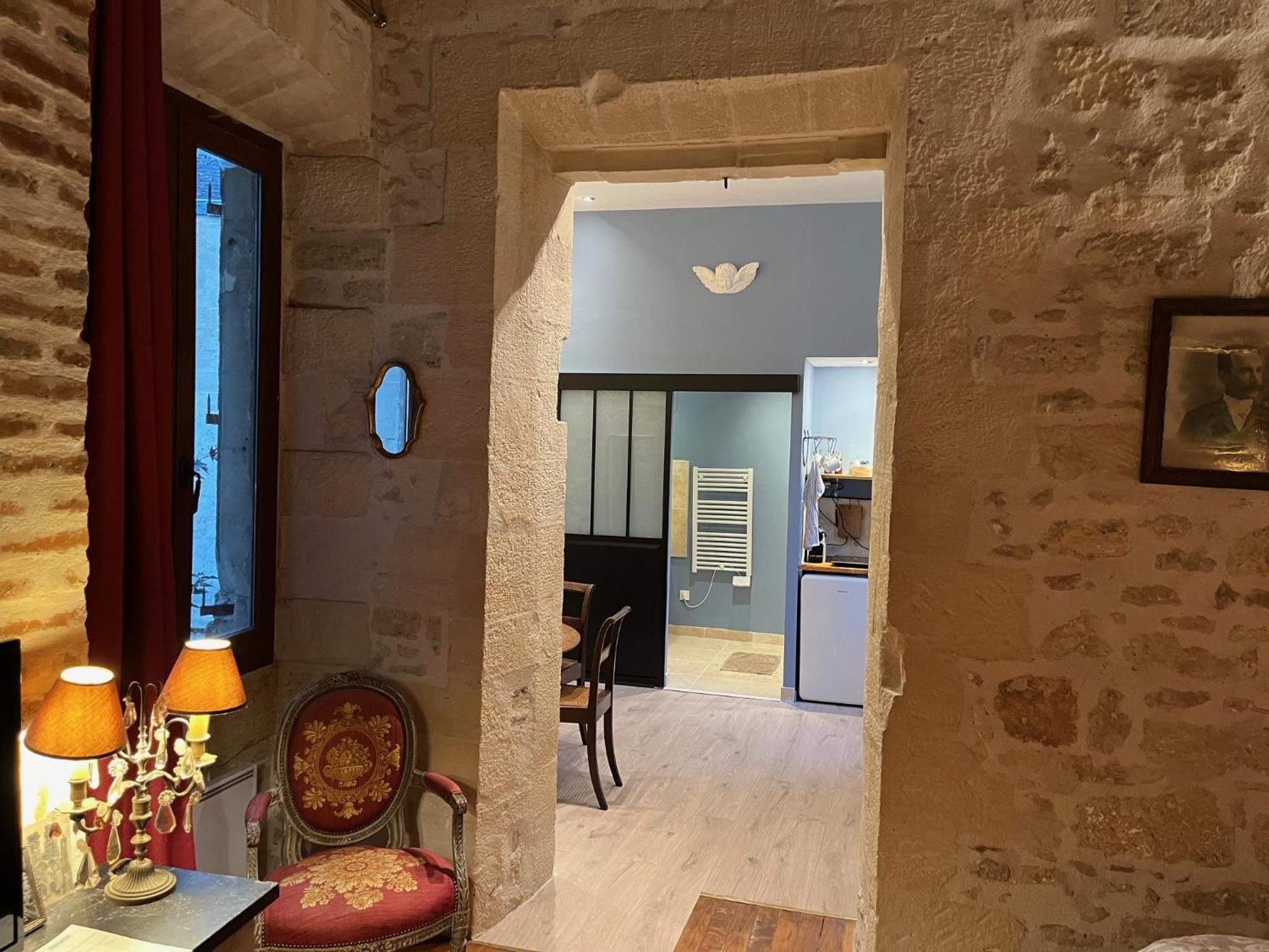 Apartmán Le Refuge Des Cordeliers Laon Pokoj fotografie
